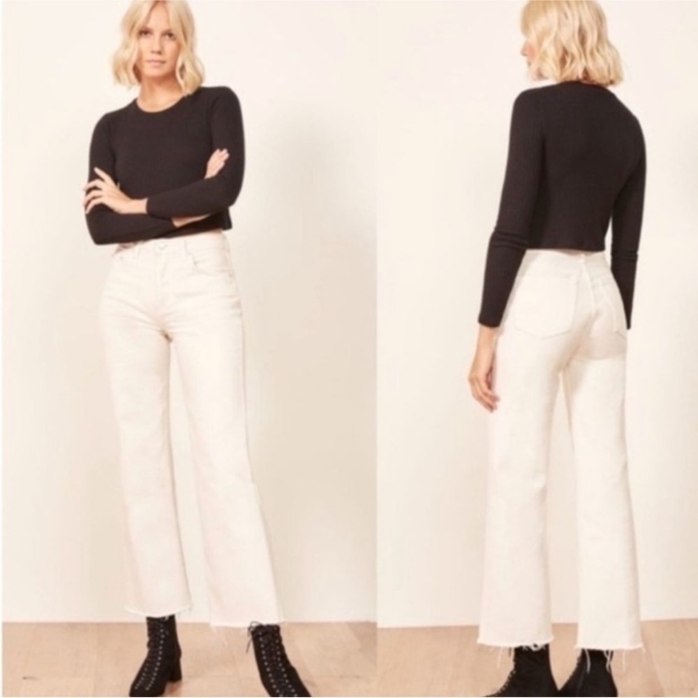 Reformation Jeans Mid-Rise Crop Flare Raw Hem in White size 26